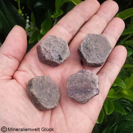 Rubin Natur, Trommelsteine, Edelsteine, Heilsteine